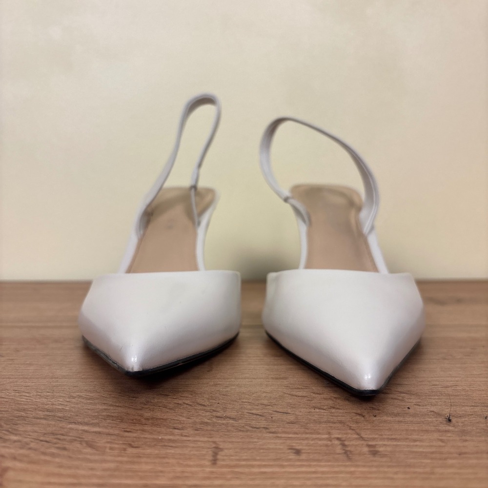 MARC FISHER Noland Slingback Dress Pump White Leather Women Size 8.5 Pointed Toe - Picture 5 of 11